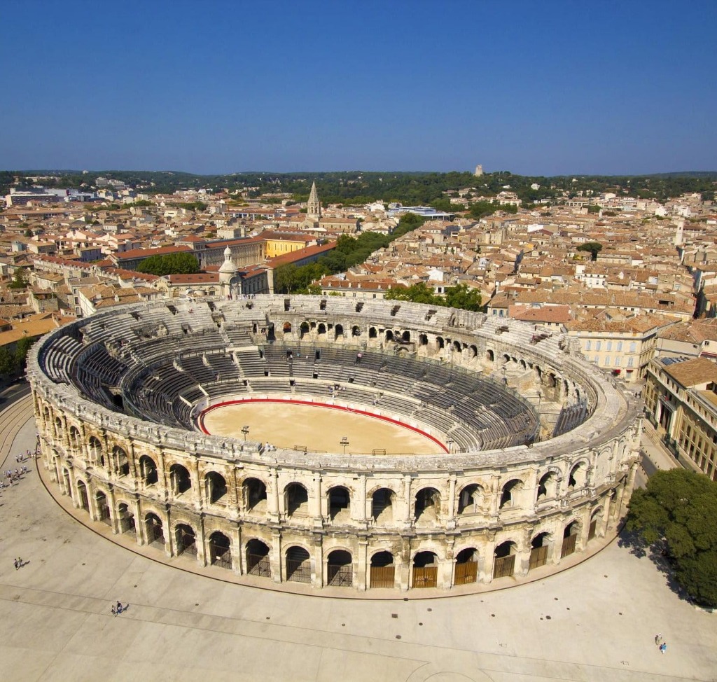 Nîmes la Romaine