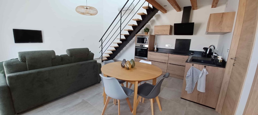 Cuisine et salon ouvert